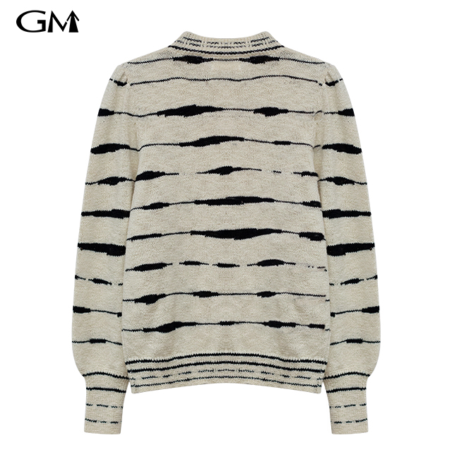 New Loose Round Neck Irregular Stripe Knit Top