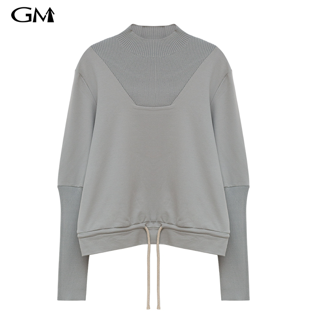 Stylish and minimalist knit patchwork round neck top