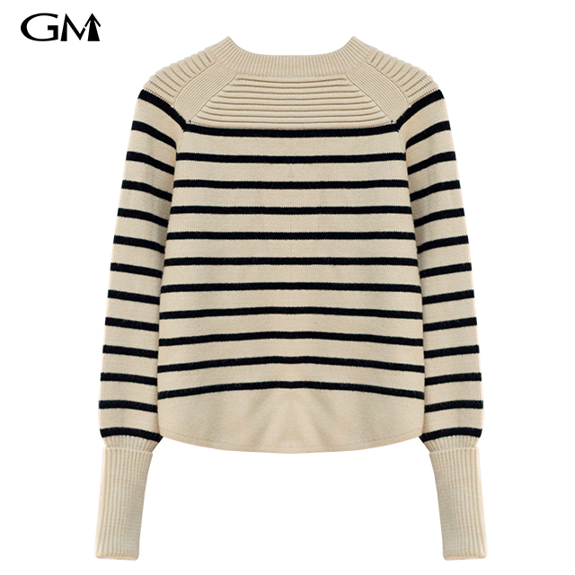 Fashion stripe round neck knitting sweater