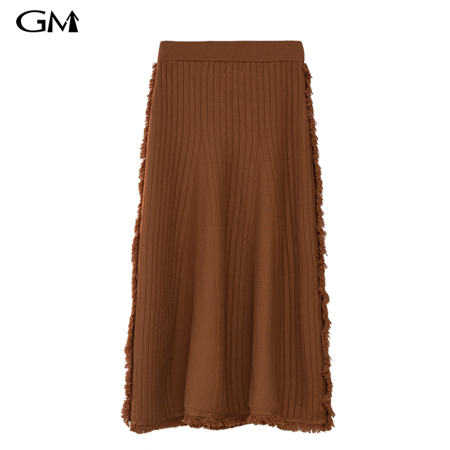 New high waisted fringed mid length knitted skirt