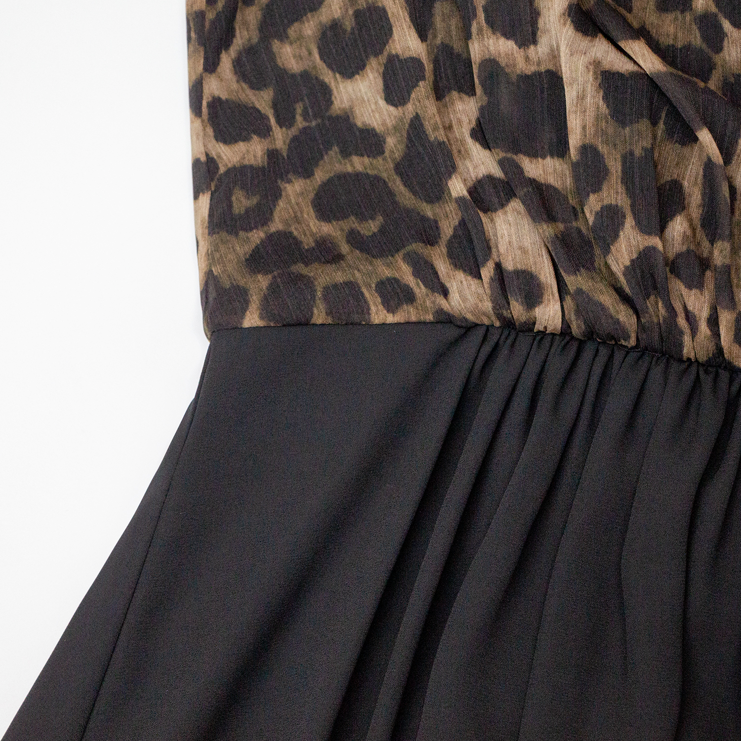 New leopard print sleeveless dress