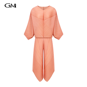 New solid color V-neck two-piece set