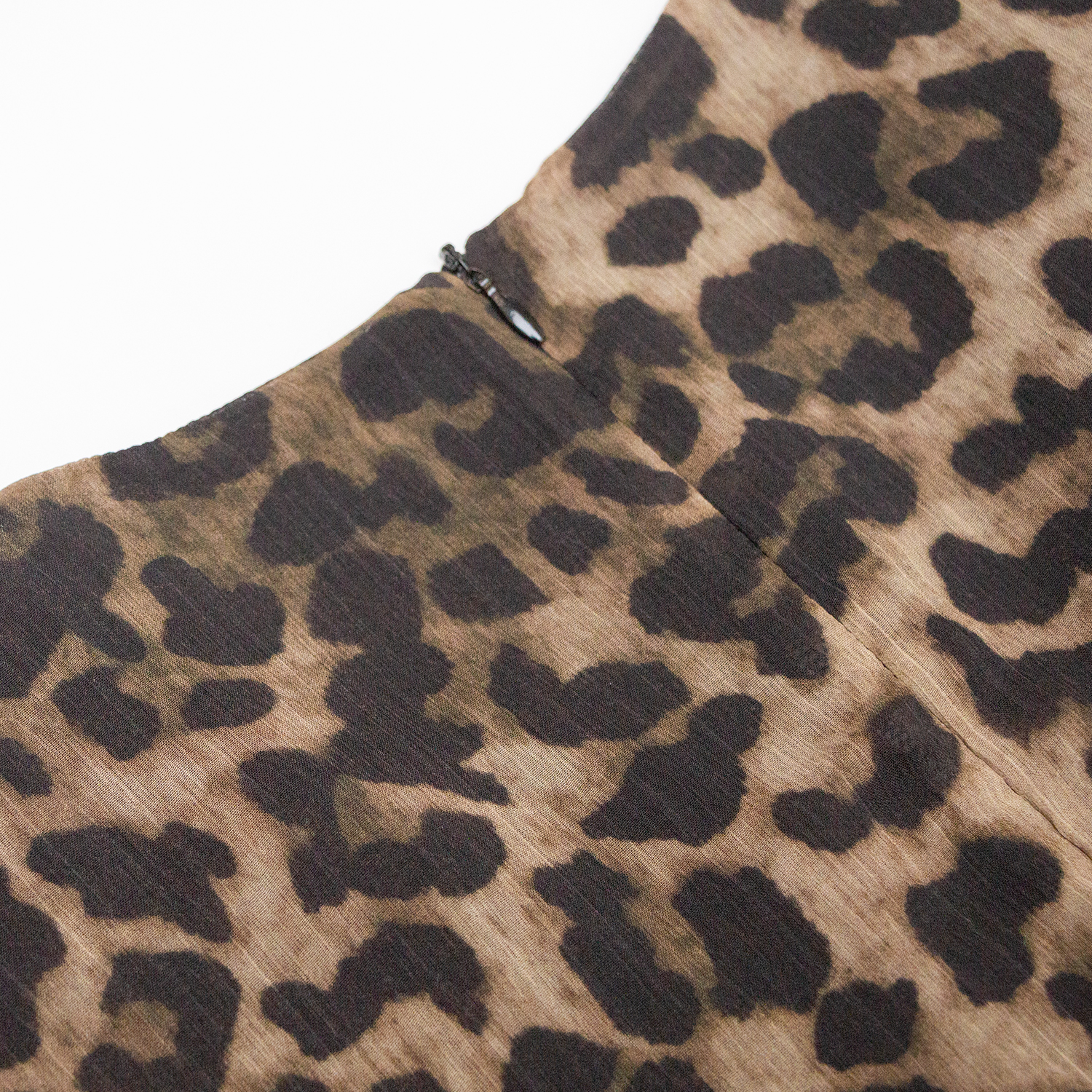 New leopard print sleeveless dress