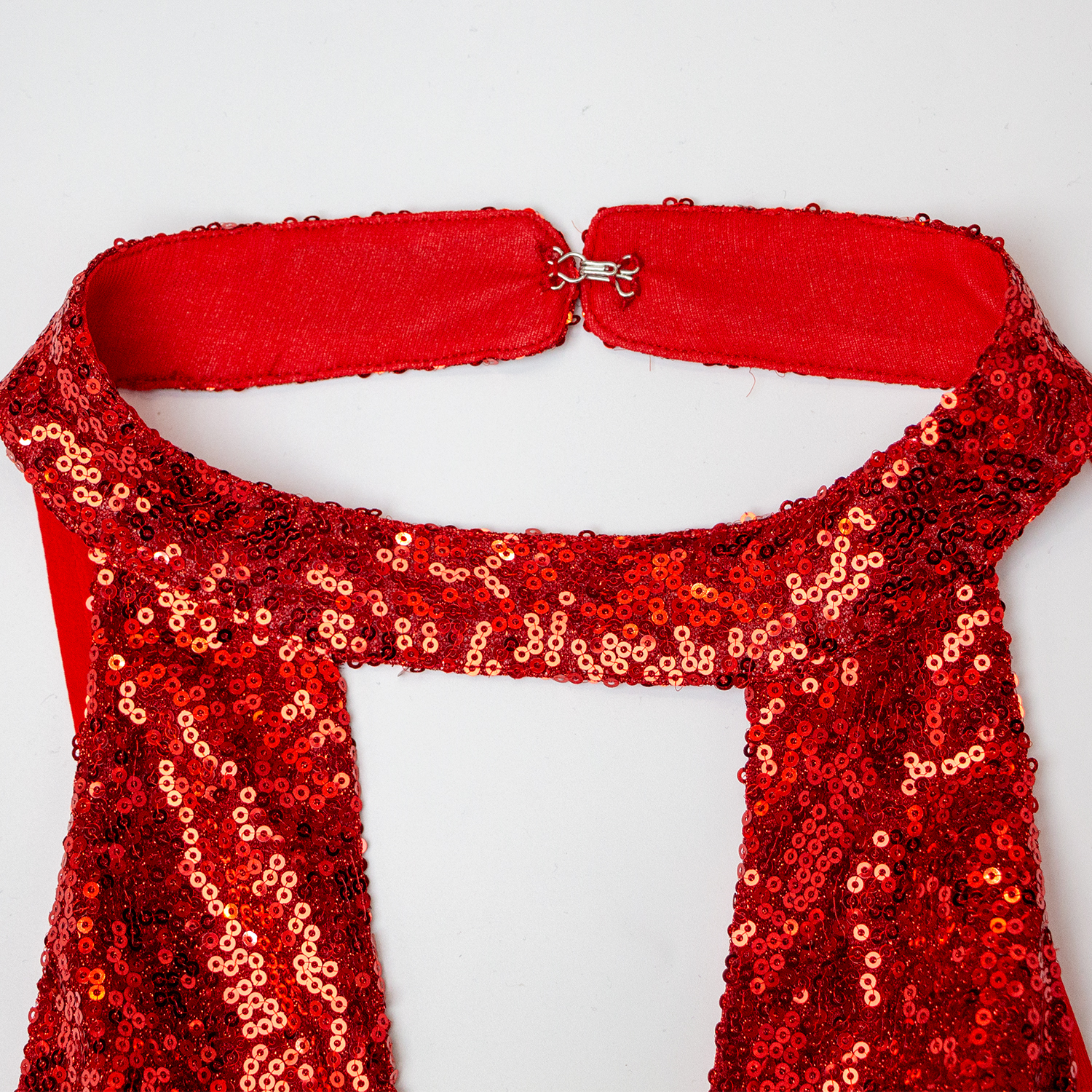 New solid color sequin dress