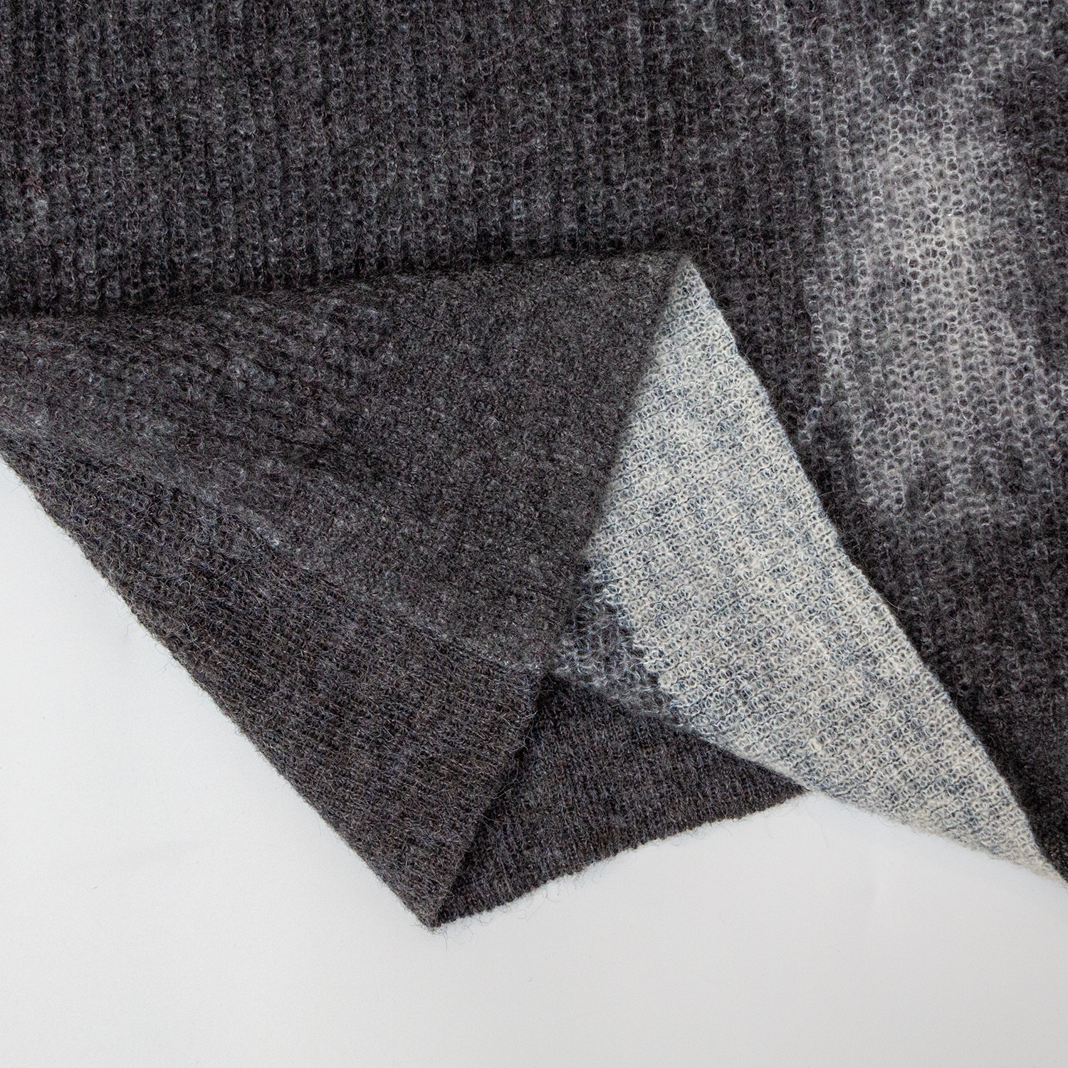 New gray vase printed pullover knitted top