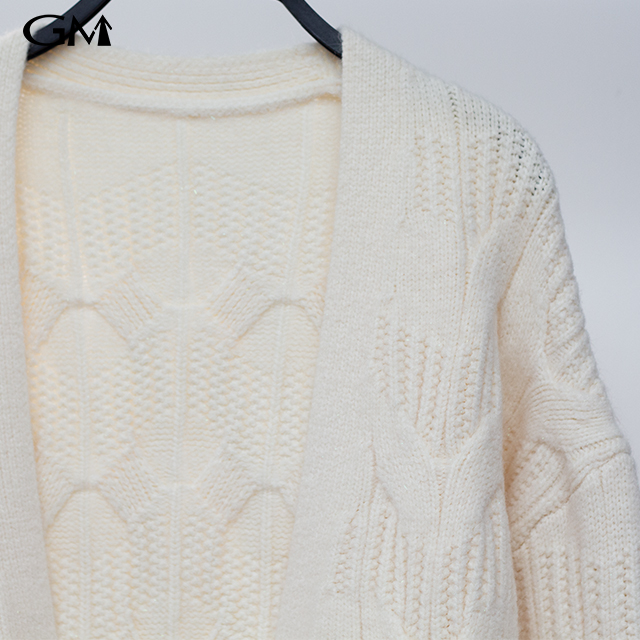 Loose Medium Length Knitting Cardigan