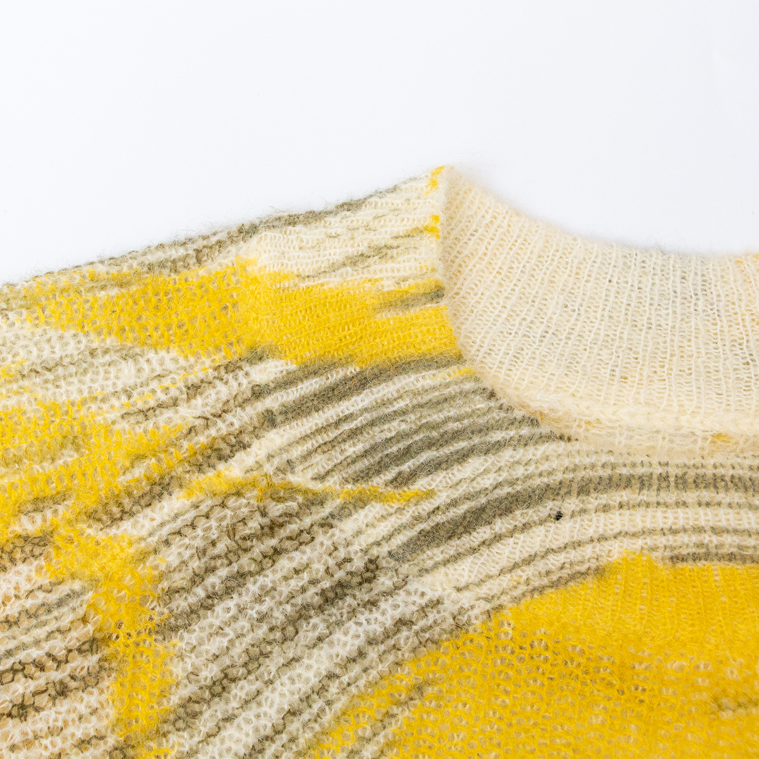 New abstract printed slim knit top