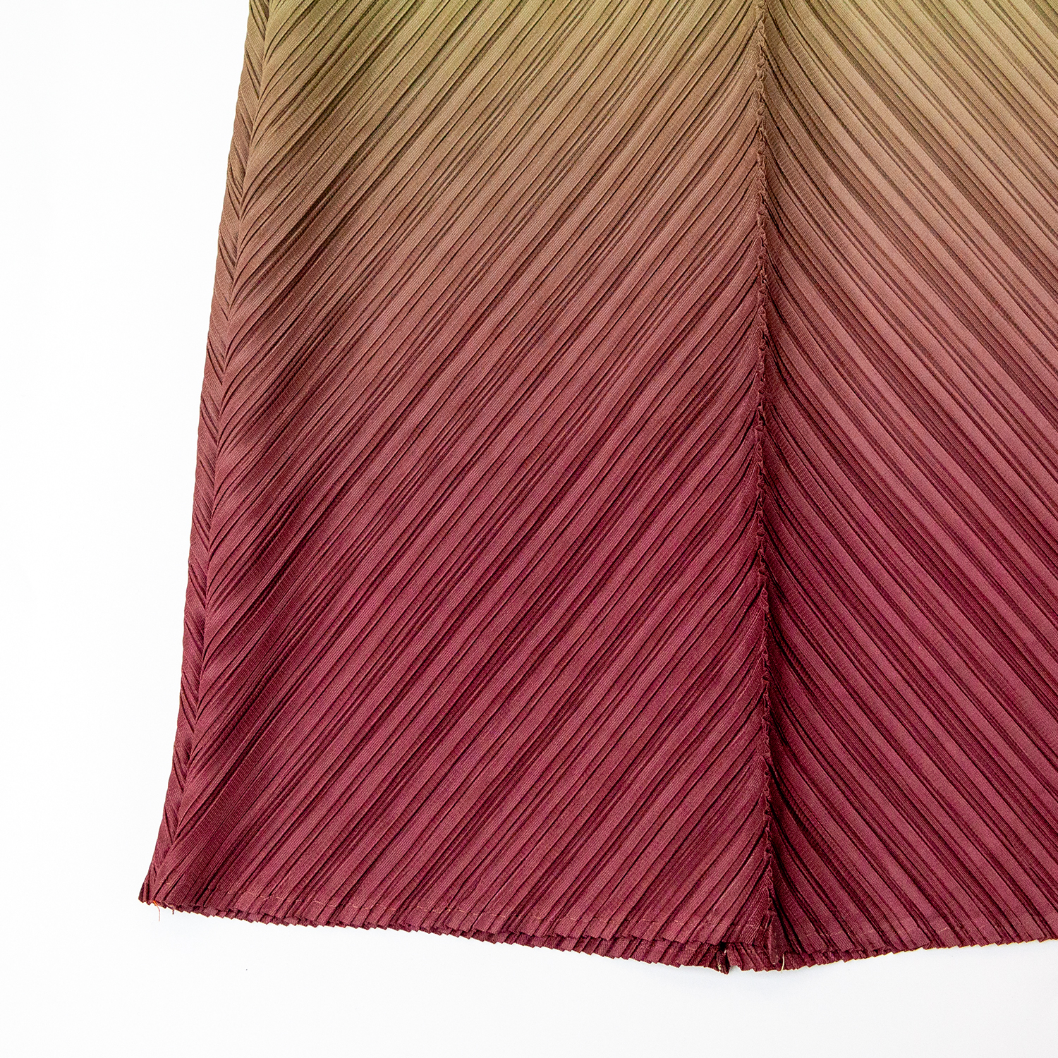 New gradient long sleeved dress