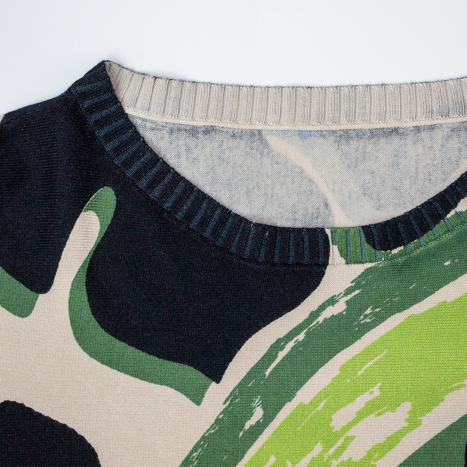 New Graffiti Printed Knitted Top