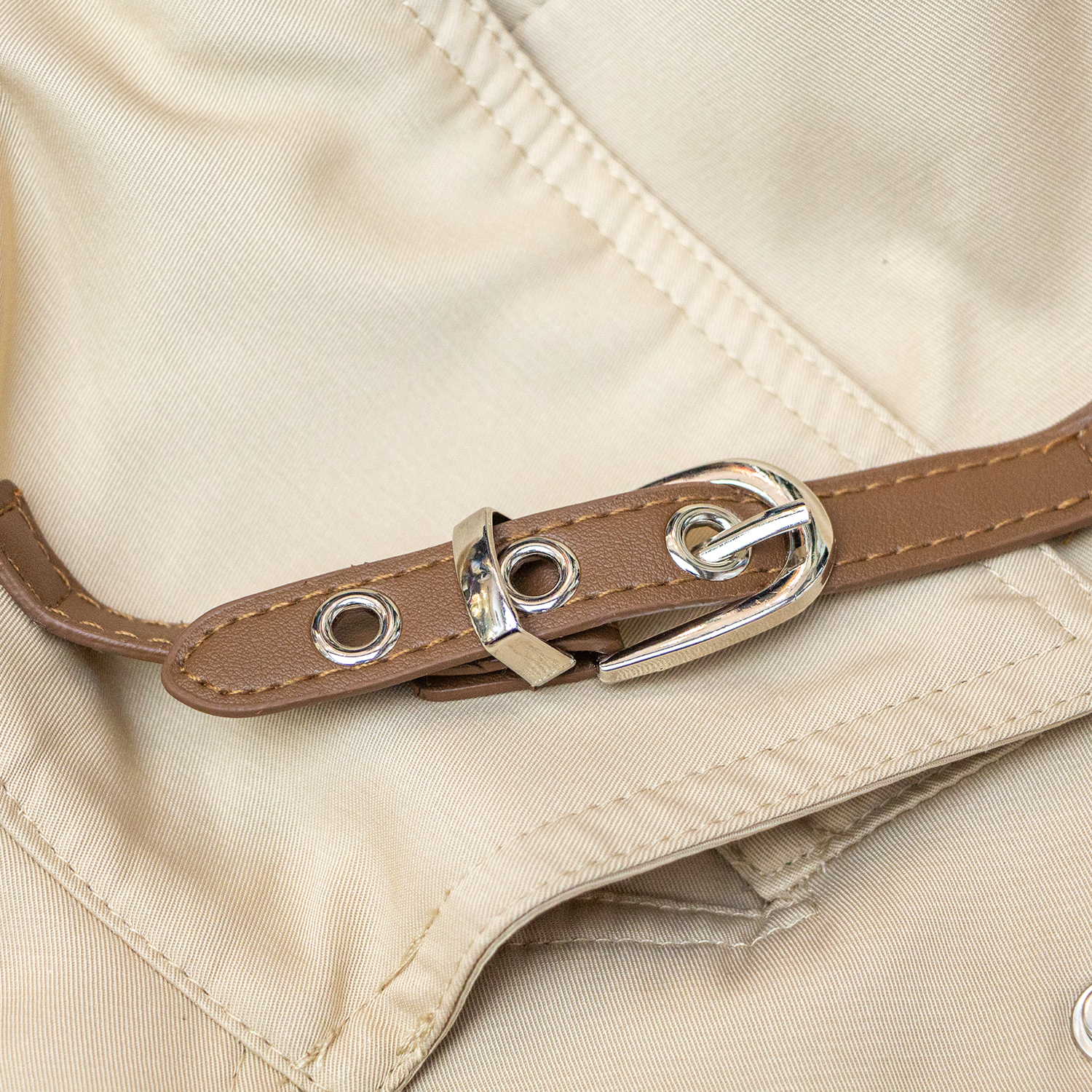 Fashionable and versatile khaki collar mid length trench coat