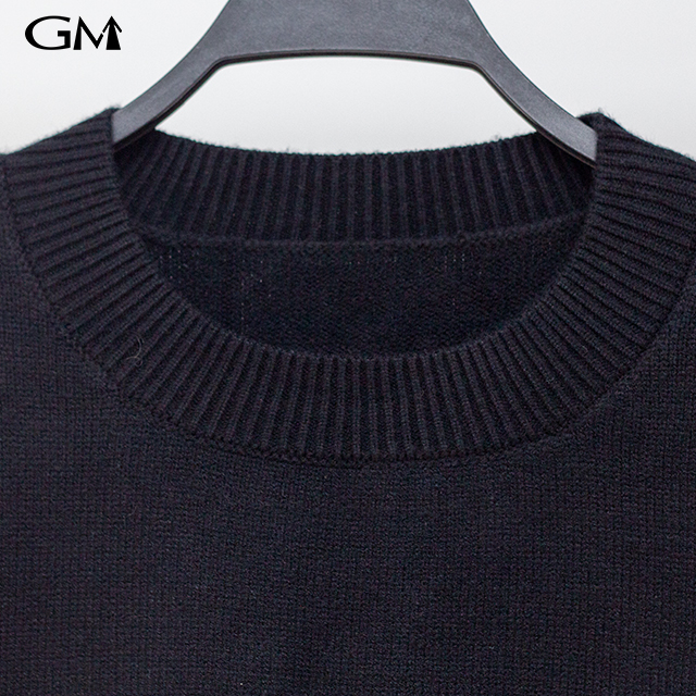 New personality contrast round neck pullover sweater