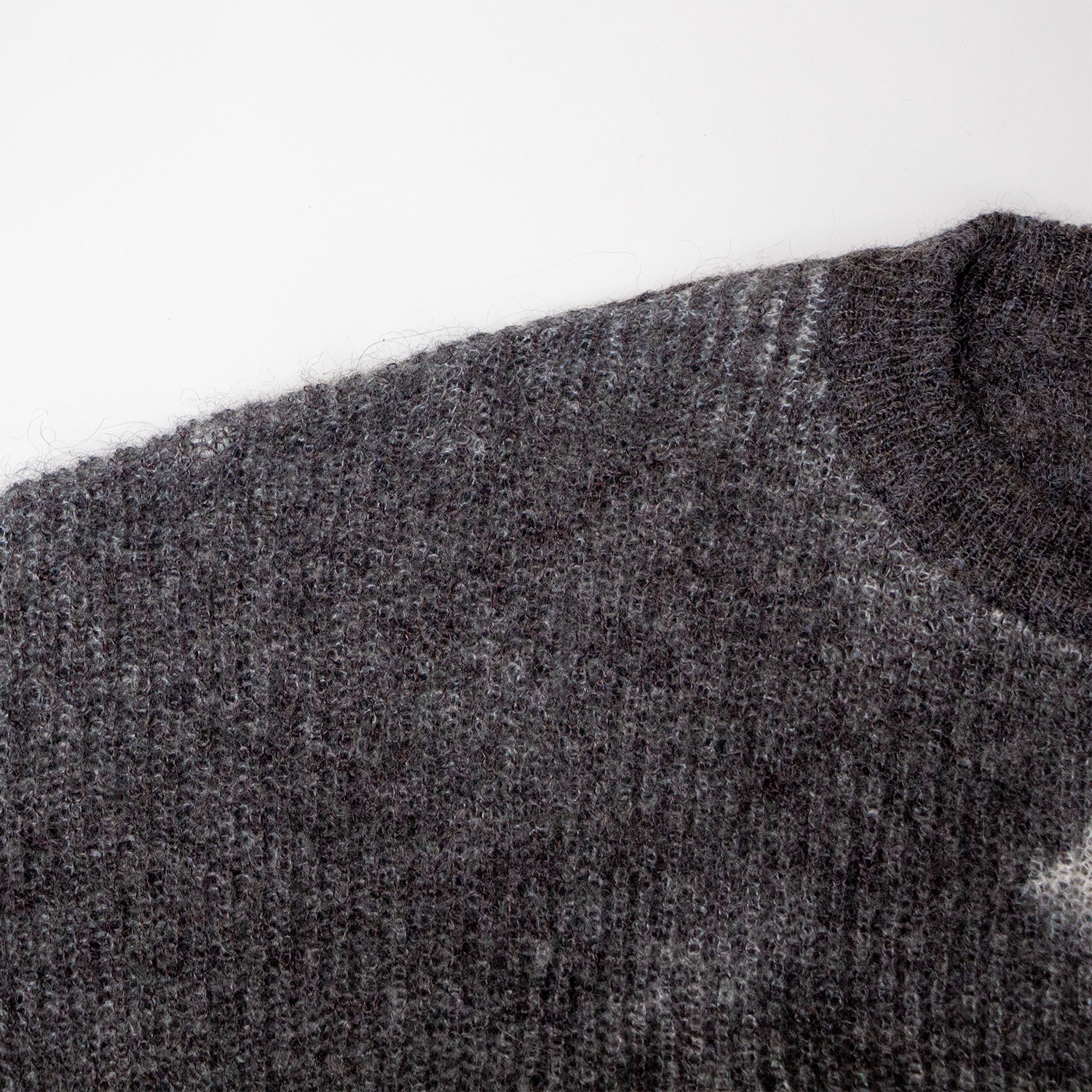 New gray vase printed pullover knitted top