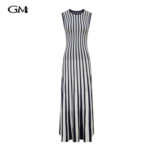 New round neck striped knitted dress