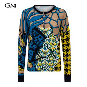 Fashionable geometric pattern knitted cardigan