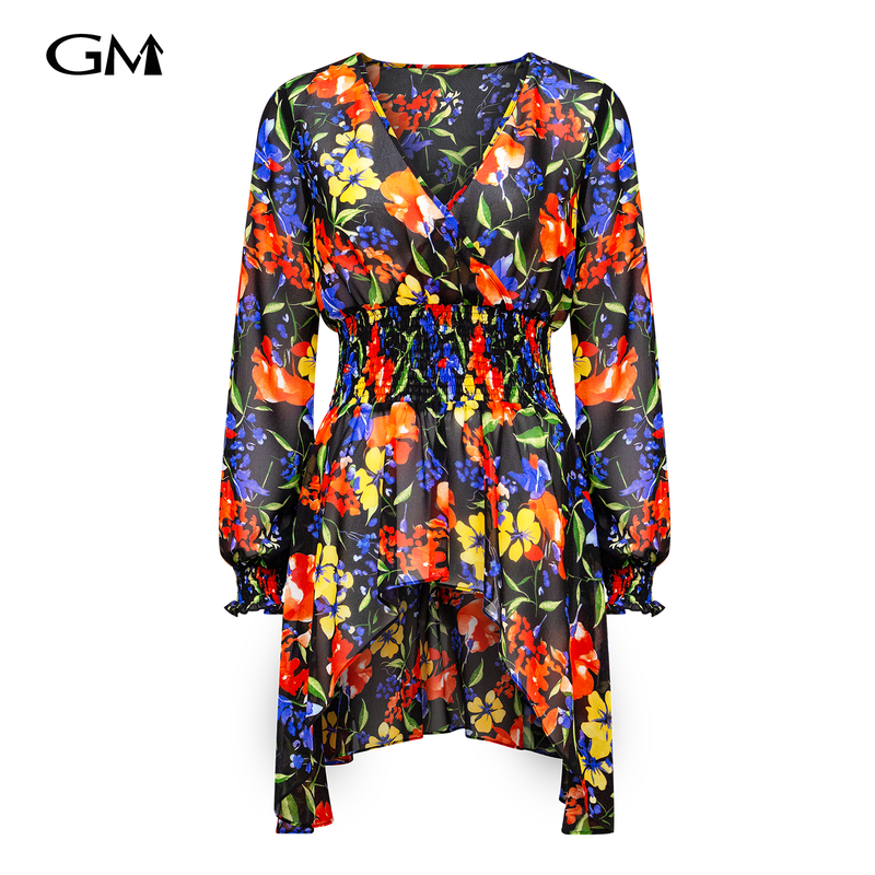 New V-neck printed dress