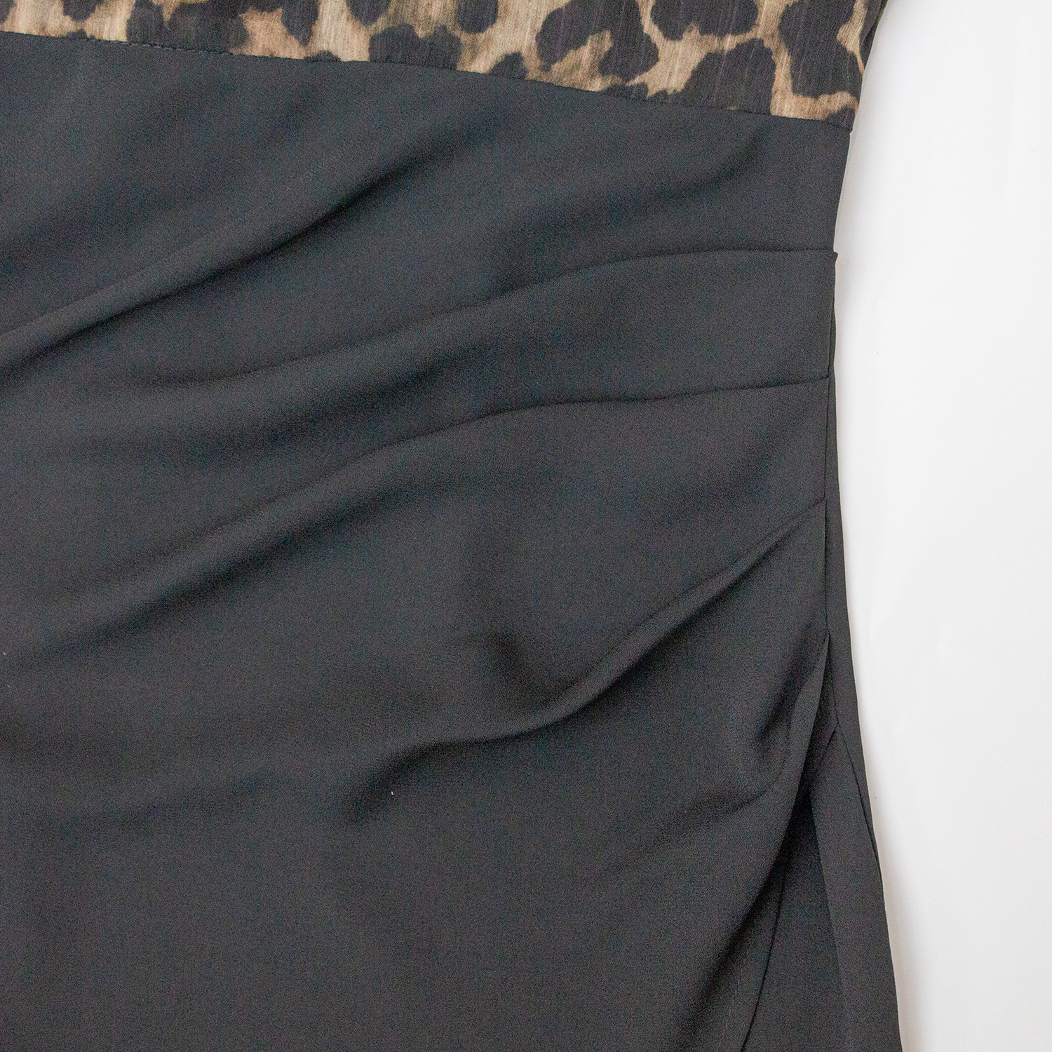 Round neck leopard print dress