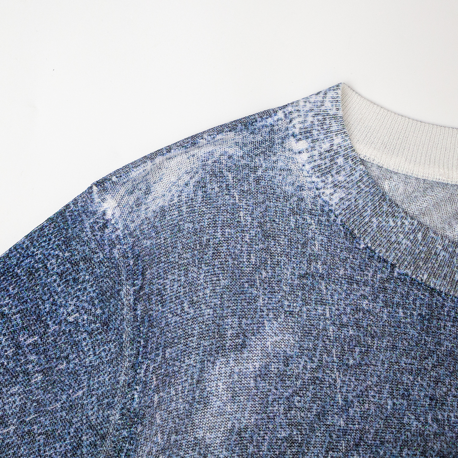New round neck thin knit top