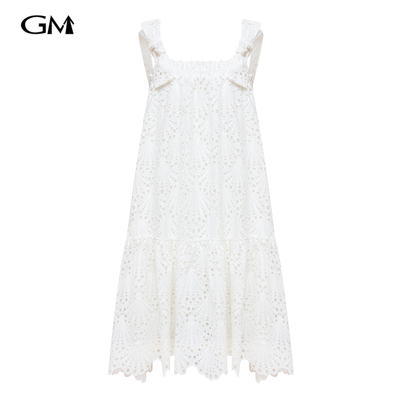 Fashionable white hollow loose dress