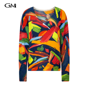 New Graffiti V-neck Knitted Top